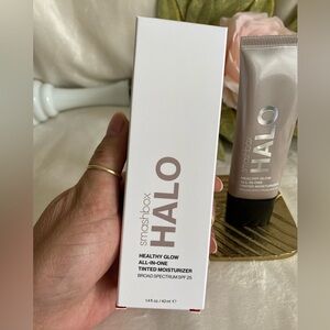 Smashbox Halo Tinted Moisturizer DARK
